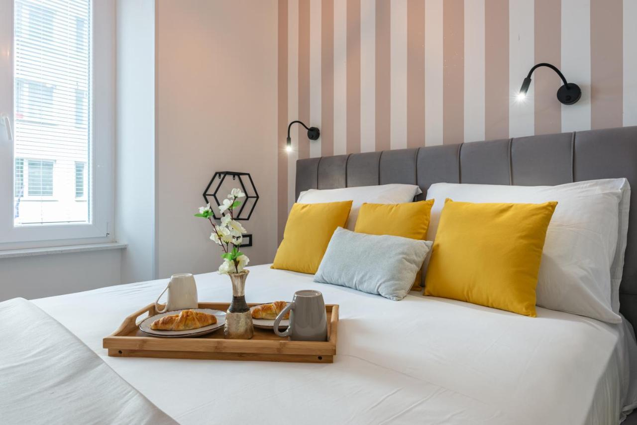Apartments & Rooms Six Rijeka Bagian luar foto