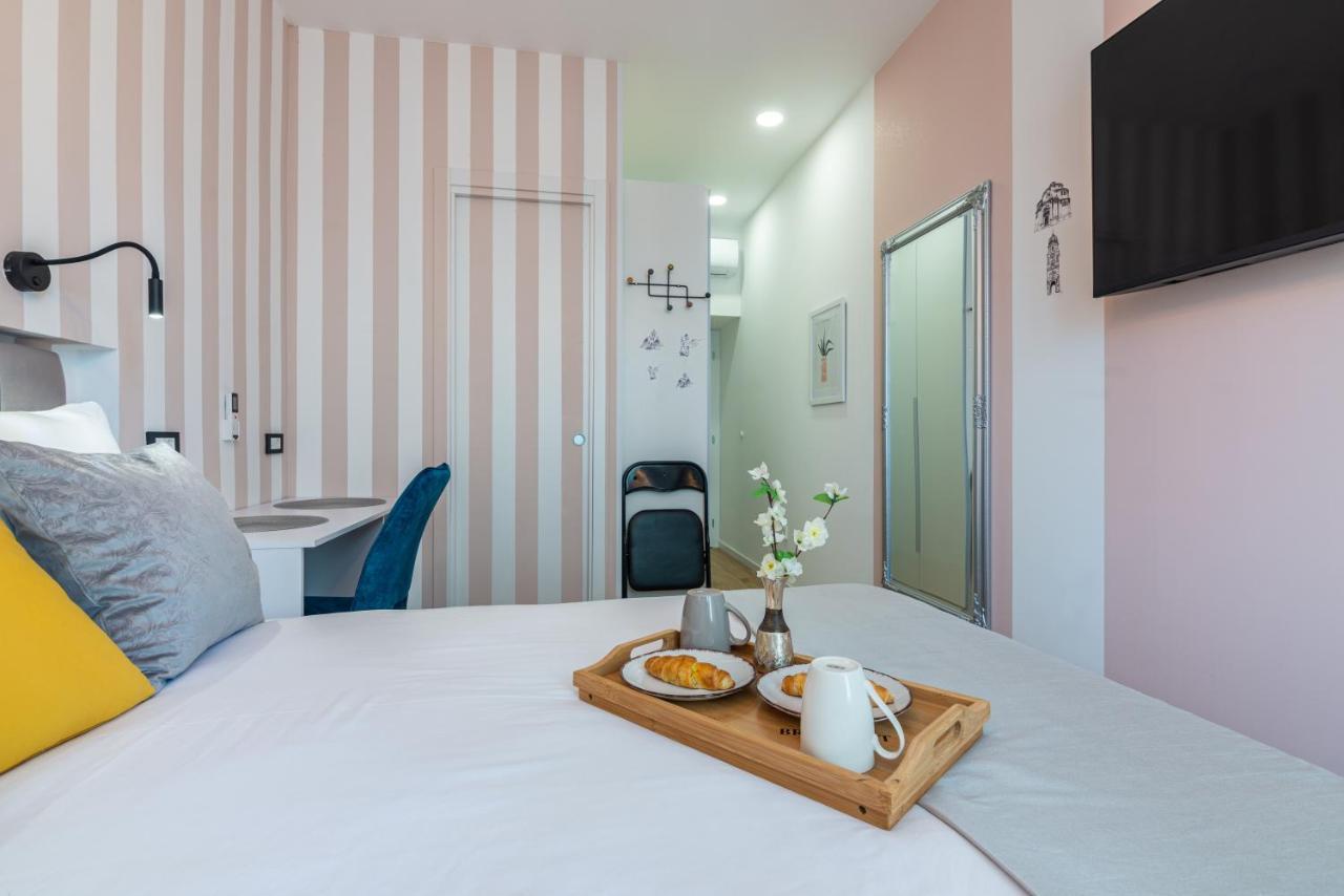 Apartments & Rooms Six Rijeka Bagian luar foto